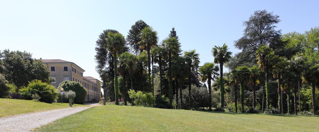 Casa Don Guanella Hotel Cadrezzate Kültér fotó